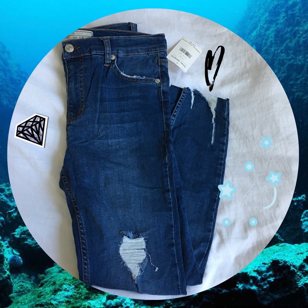 Free People Distressed Jeans